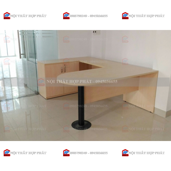 Bàn Làm Việc Chân Sắt BLVCS016 